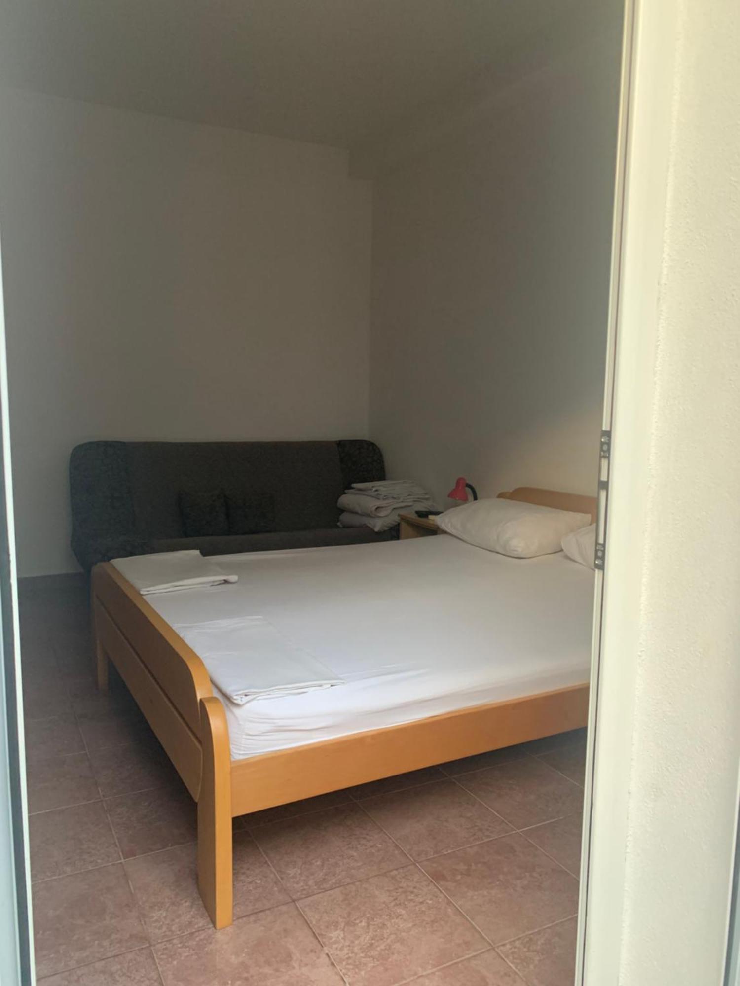 Anita Guest House Тиват Екстер'єр фото