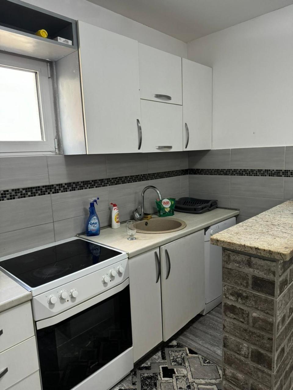 Anita Guest House Тиват Екстер'єр фото
